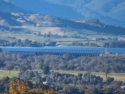 Hume Weir Wall detail.